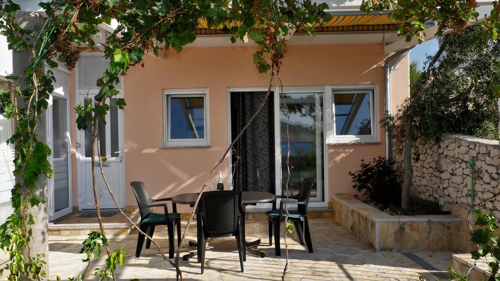 Direkt Am Meer-Apartments Puntaplanka Rogoznica  Ngoại thất bức ảnh